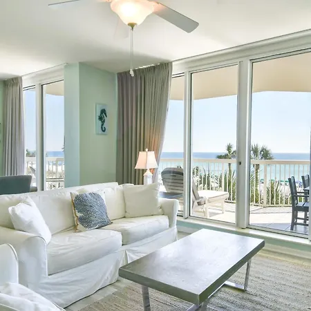 Silver Beach Towers E301